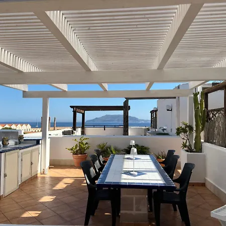 Casa Vacanze Bianca Apartment *