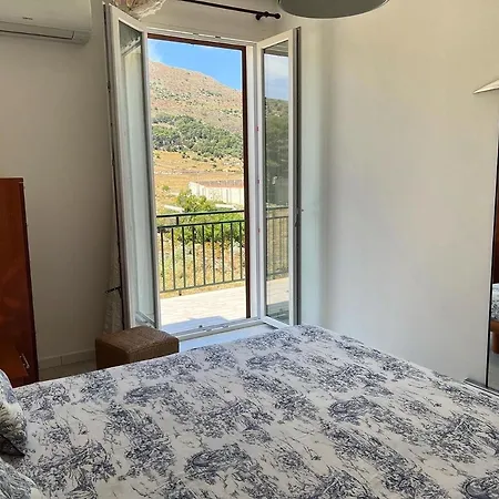 Casa Vacanze Bianca Apartment